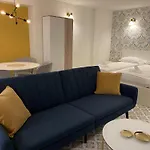 Gold Touch Apartment
